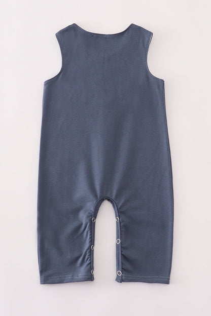 Blue embroidery jonjon