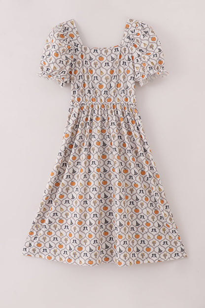 Witch pumpkin print mom dress